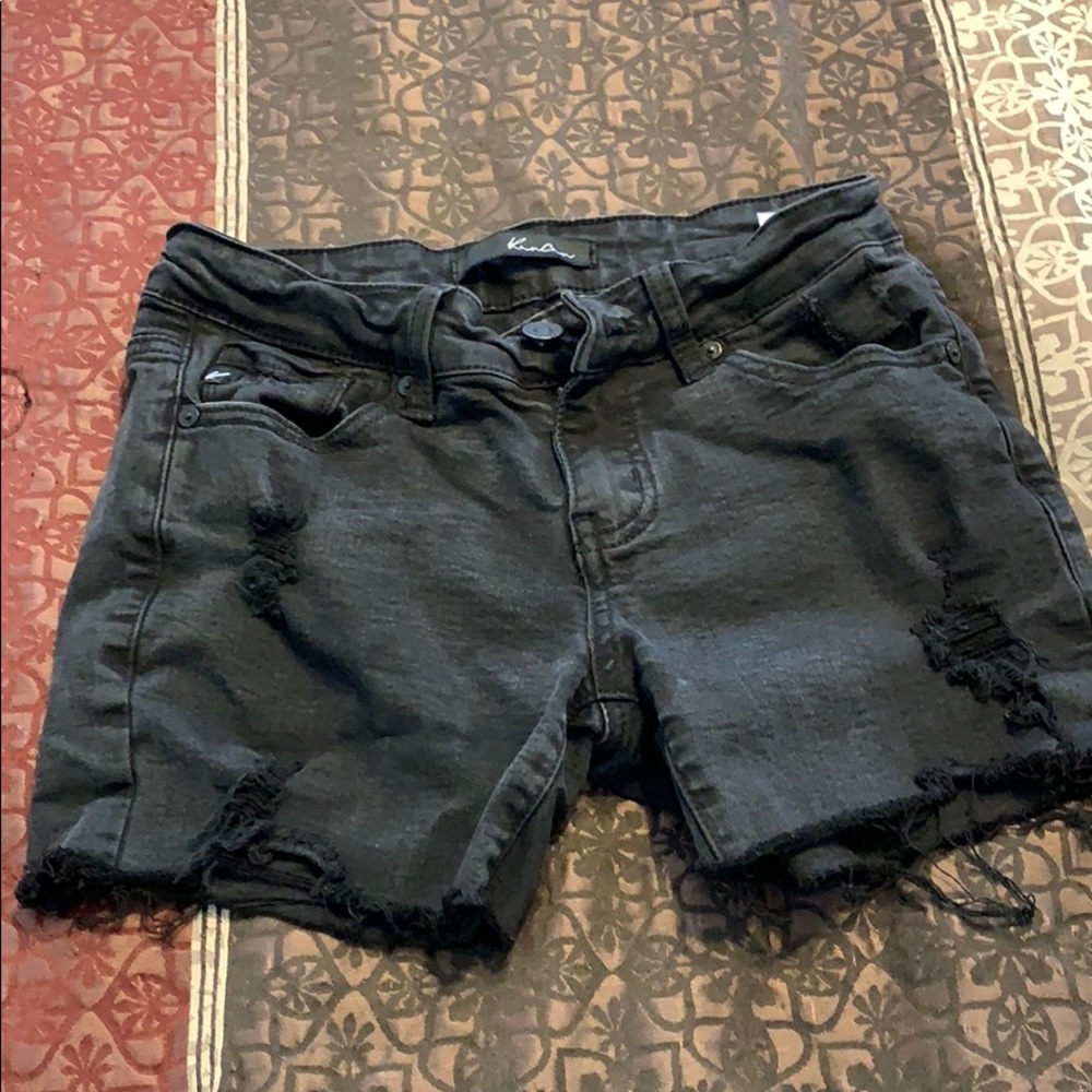 Kan can black shorts size 25 small